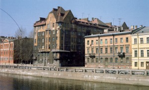 20. Aleksei Buber', Apartment house, Fontanka Quay, St. Petersburg, 1910-1911