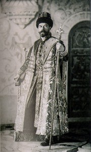 8. Nicholas, Alexandra, and Others Dressed in Costumes For a Ball, 1903 (1)