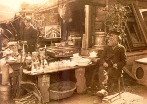33. Junkshop in Balchug, c. 1890