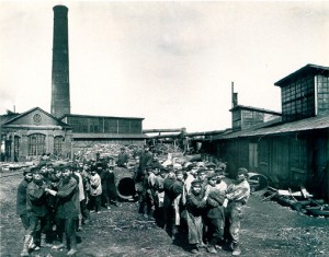 19. Workers at the Mining Mills in Kulebaki