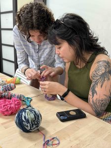 Instruction on how to crochet.