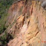 Steep exposures of laterite and saprolite